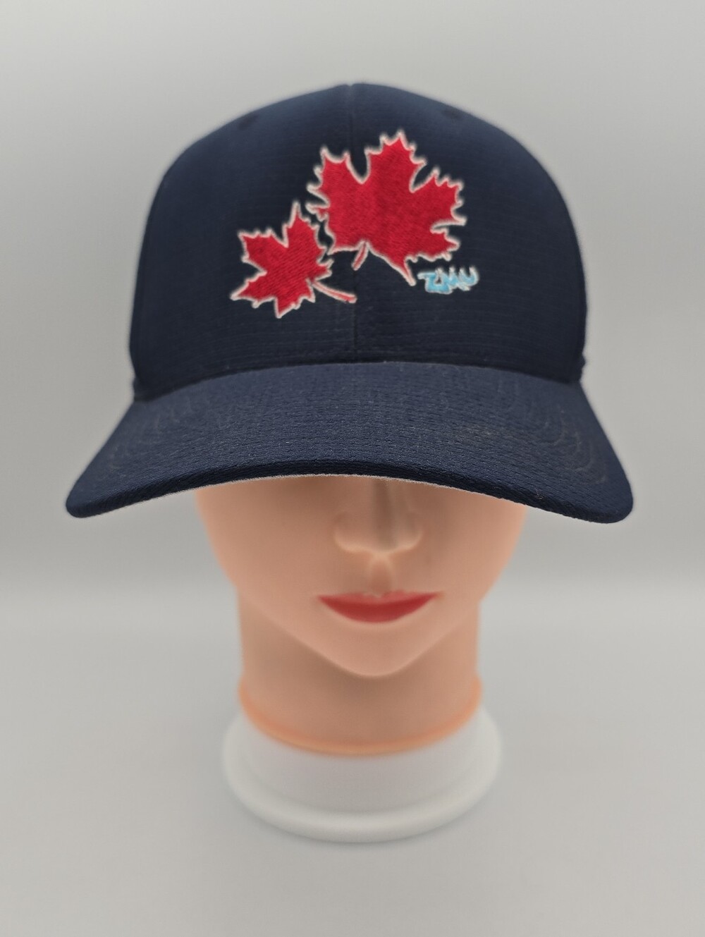 ZMU Yupoong Flexfit Canada Maple Leaf Fitted Hat S-M